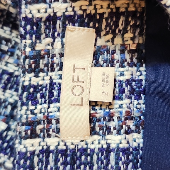 LOFT Tweed Skirt with Pockets! - Picture 2 of 6